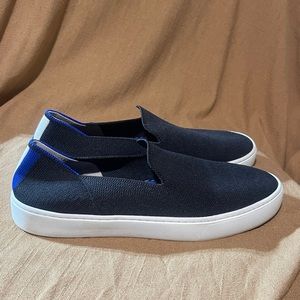 Rothy’s original slip on black